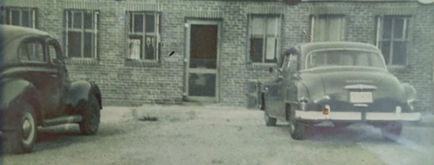 black and white photo of joes restaurant before it became the goochland restaurant